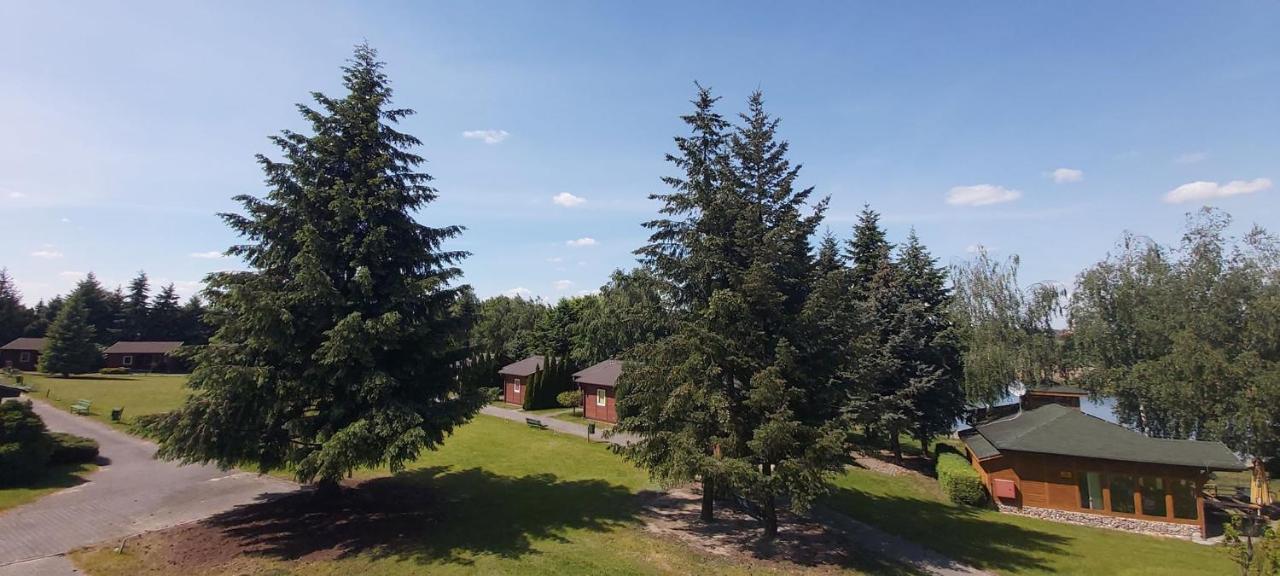 Ab Domki Caloroczne Nad Jeziorem Стеншев Екстериор снимка