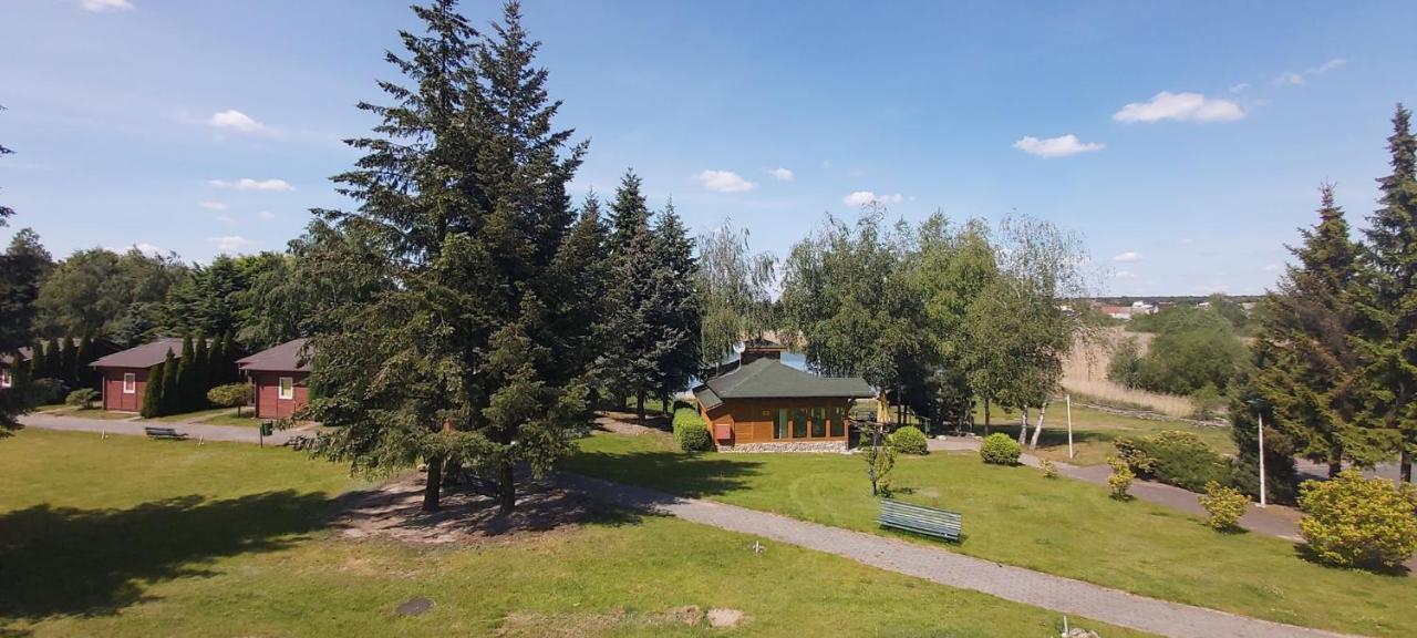 Ab Domki Caloroczne Nad Jeziorem Стеншев Екстериор снимка